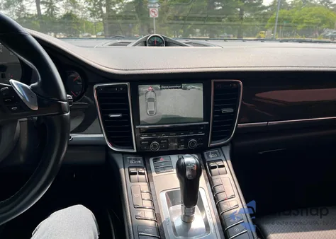 2011 Porsche Panamera S from USA, damaged, VIN WP0AB2A79BL062682